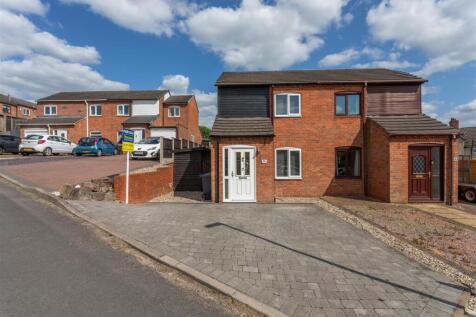 DWELEST - 16 Harrow Road, Swadlincote, DE11 0XD-00