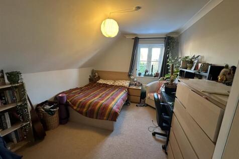 13 well bed 3.jpg