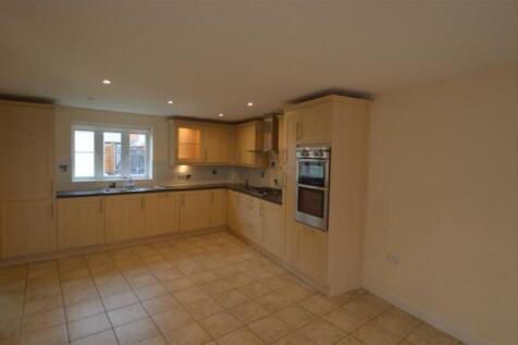 46 M Kitchen.jpeg
