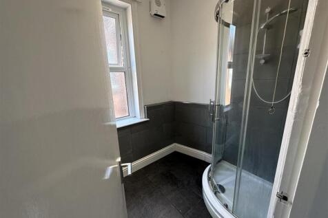 79 P Shower.jpg