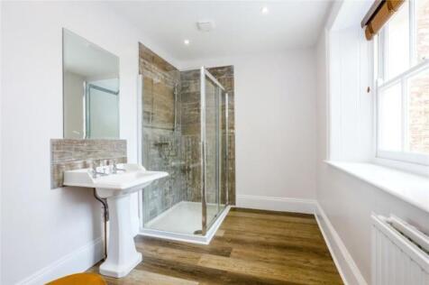 Regents park Shower Room.jpeg