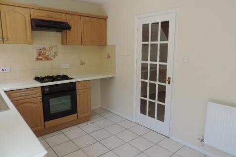 Kitchen 2.jpeg