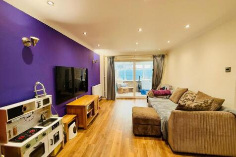 WhatsApp Image 2025-01-14 at 16.09.05 (2).jpeg