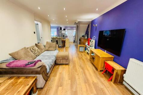 WhatsApp Image 2025-01-14 at 16.09.05 (5).jpeg