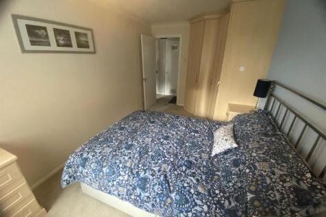 WhatsApp Image 2025-11-19 at 17.51.34 (12).jpeg