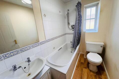 WhatsApp Image 2025-11-17 at 13.44.38.jpeg