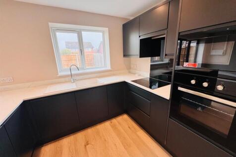 WhatsApp Image 2025-10-15 at 14..jpeg