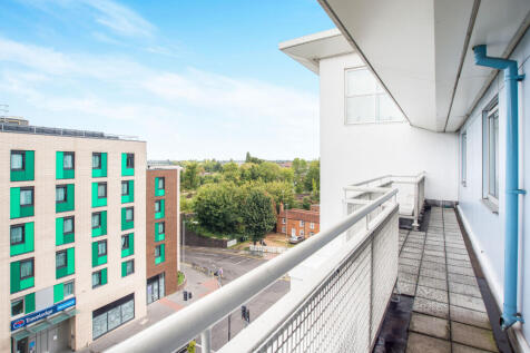 Property Image 11