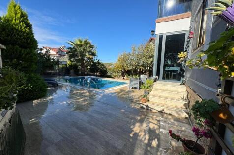 Property Image 37