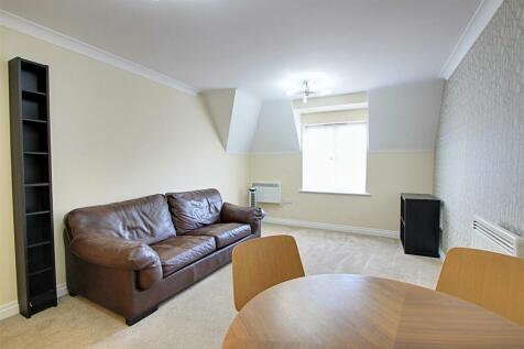 Living Room 4.jpg
