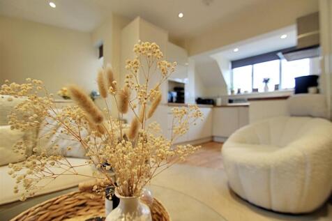 Living Kitchen.jpg