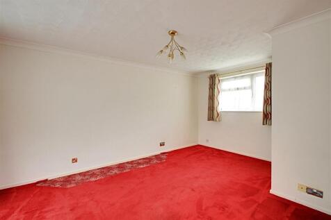 Living Room 1.jpg