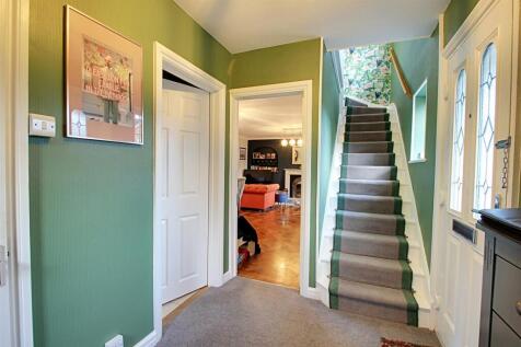Hallway.jpg