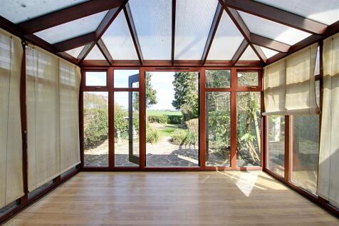 Conservatory 1.jpg