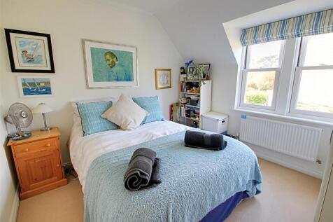 Bedroom 3.jpg