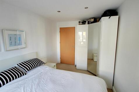 Bedroom 2.jpg