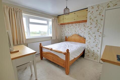 Bedroom 2.jpg