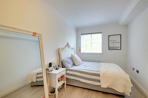 Bedroom 3.JPG