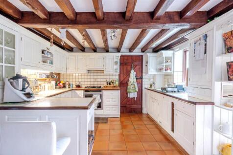 Kitchen.jpg