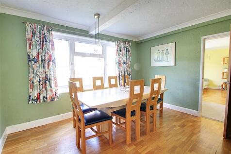 Dining Room (1).jpg