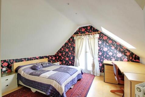 Main Bedroom.jpg