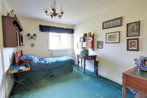 Bedroom 2.jpg