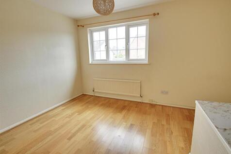 Main Bedroom.jpg