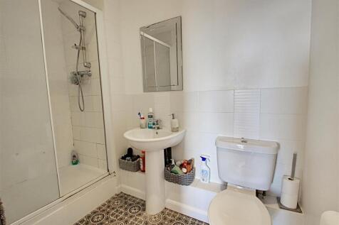 Ensuite.jpg