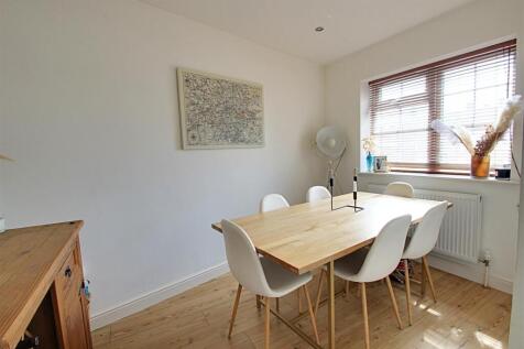 Dining Room.jpg