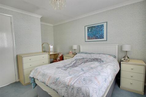 Main Bedroom 1.jpg