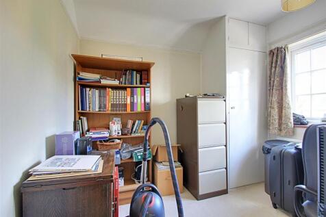 Bedroom 3.jpg