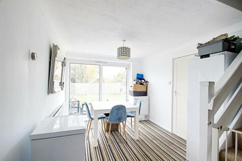 Dining Room.jpg