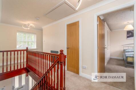 1st Floor Landing