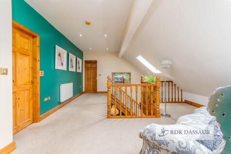 Galleried landing