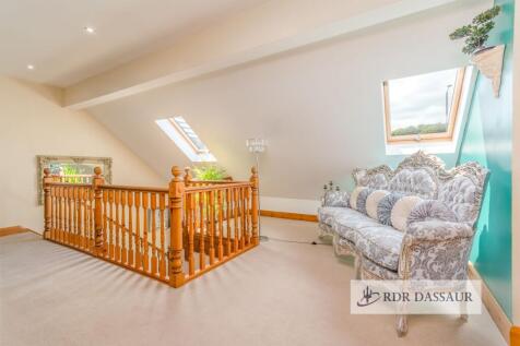 Galleried landing