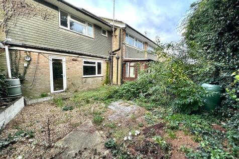 Rear Garden &amp; Rear E