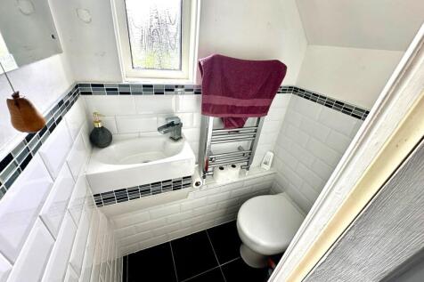 Separate WC