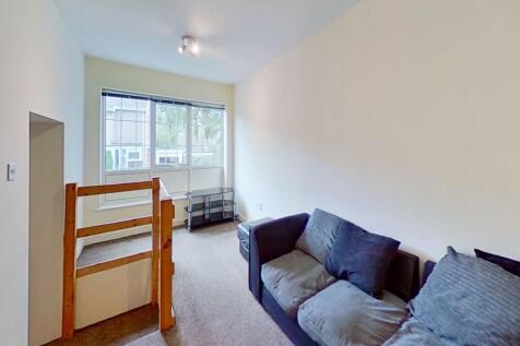 F20C-Farm-Dr-Bedroom