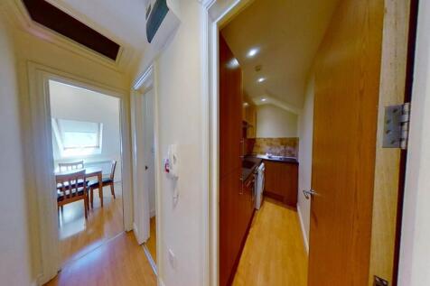 F5-5-Crwys-Road-0721