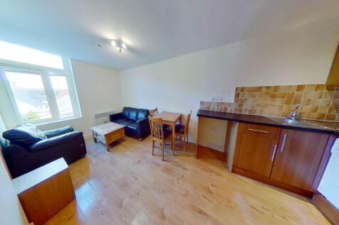 F4-5-Crwys-Road-1027