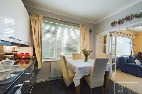 Breakfast Room