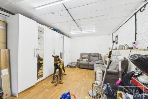 Playroom/Home Office