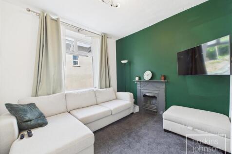 Sitting Room/Bedroom 3