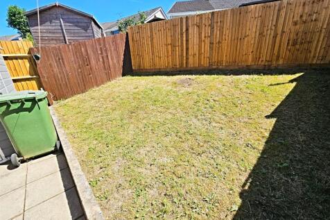 Gardens &amp; Parking