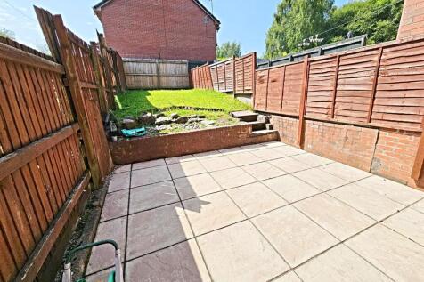 Garden &amp; Parking