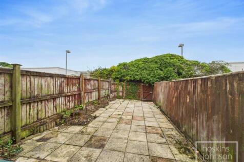 Garden &amp; Parking