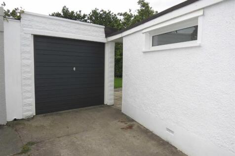 Gardens & garage