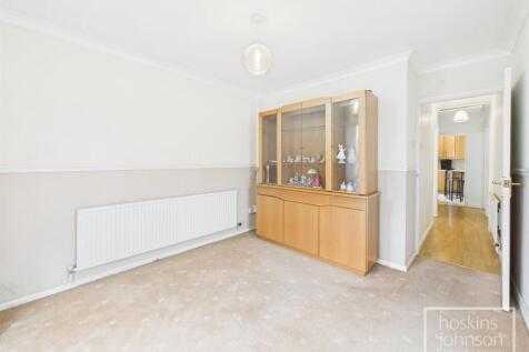 Dining Room/ Bedroom 3