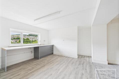 Utility/Second Kitchen