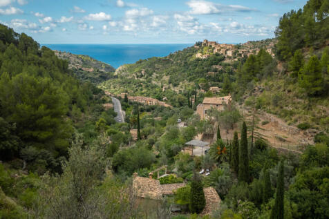 Deia-5.jpg